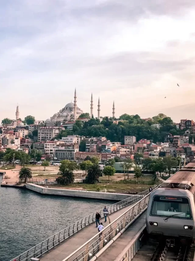 7 Amazing Places to visit in Istanbul, Turkey