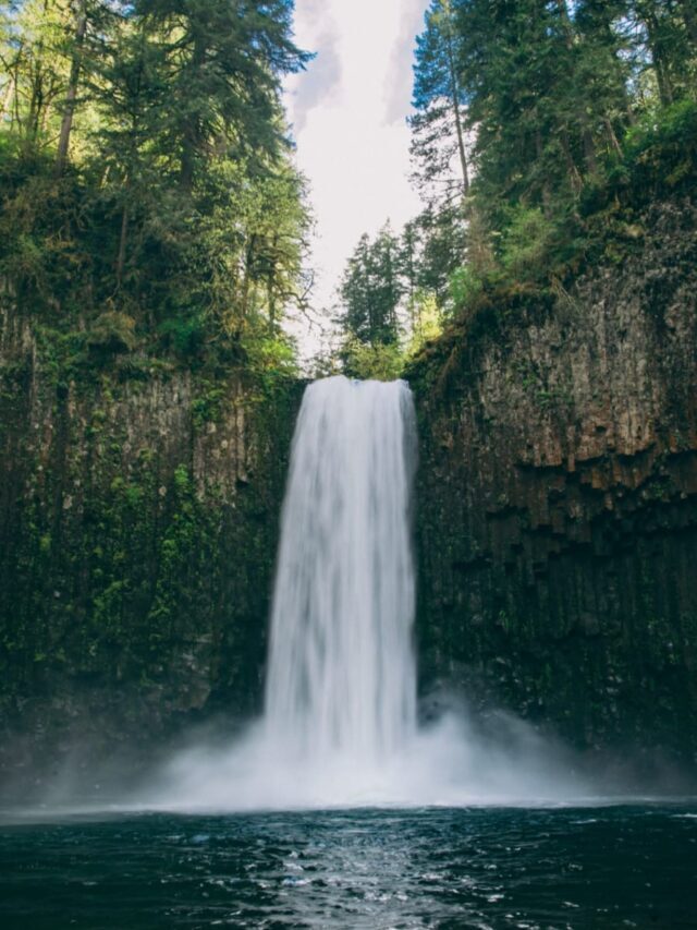 9 Beautiful Waterfalls to Visit in USA