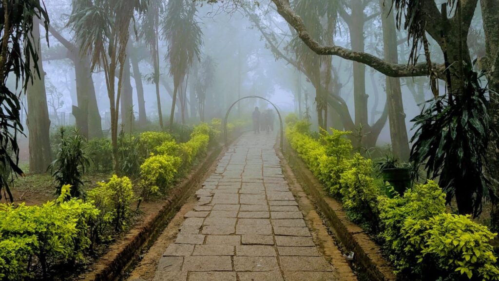 Nandi Hills, Karnataka - Resorts, Places to visit