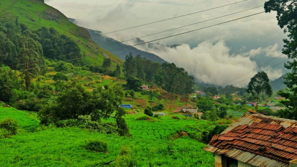 Top 6 Famous Hill Stations To Visit In Tamil Nadu (India)