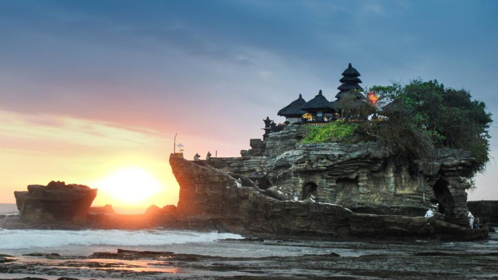 5 Beautiful Temples to visit in Bali (Indonesia)