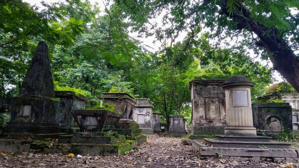 7 Haunted & Spooky Places to visit in Kolkata