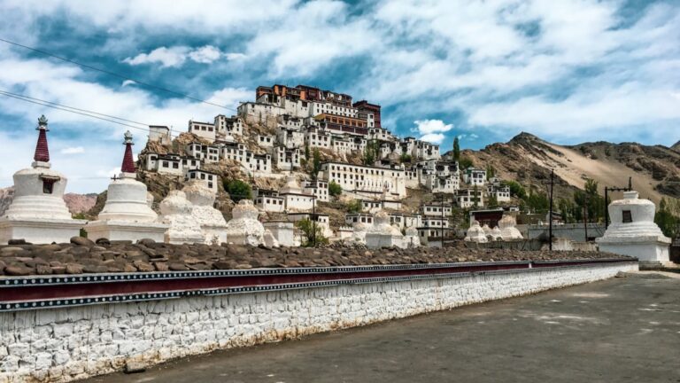 8 Famous Buddhist Temples And Monasteries In India 1 8 Famous Buddhist Temples And Monasteries In India