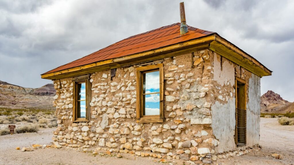 5 Spooky Ghost Towns in the United States that You Must Visit