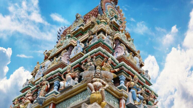 8 Popular Temples in South India that You Must Visit 1 8 Popular Temples in South India that You Must Visit