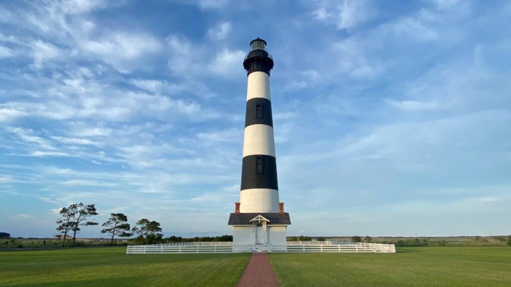 Top 8 Lighthouses On The East Coast Of United States (USA)