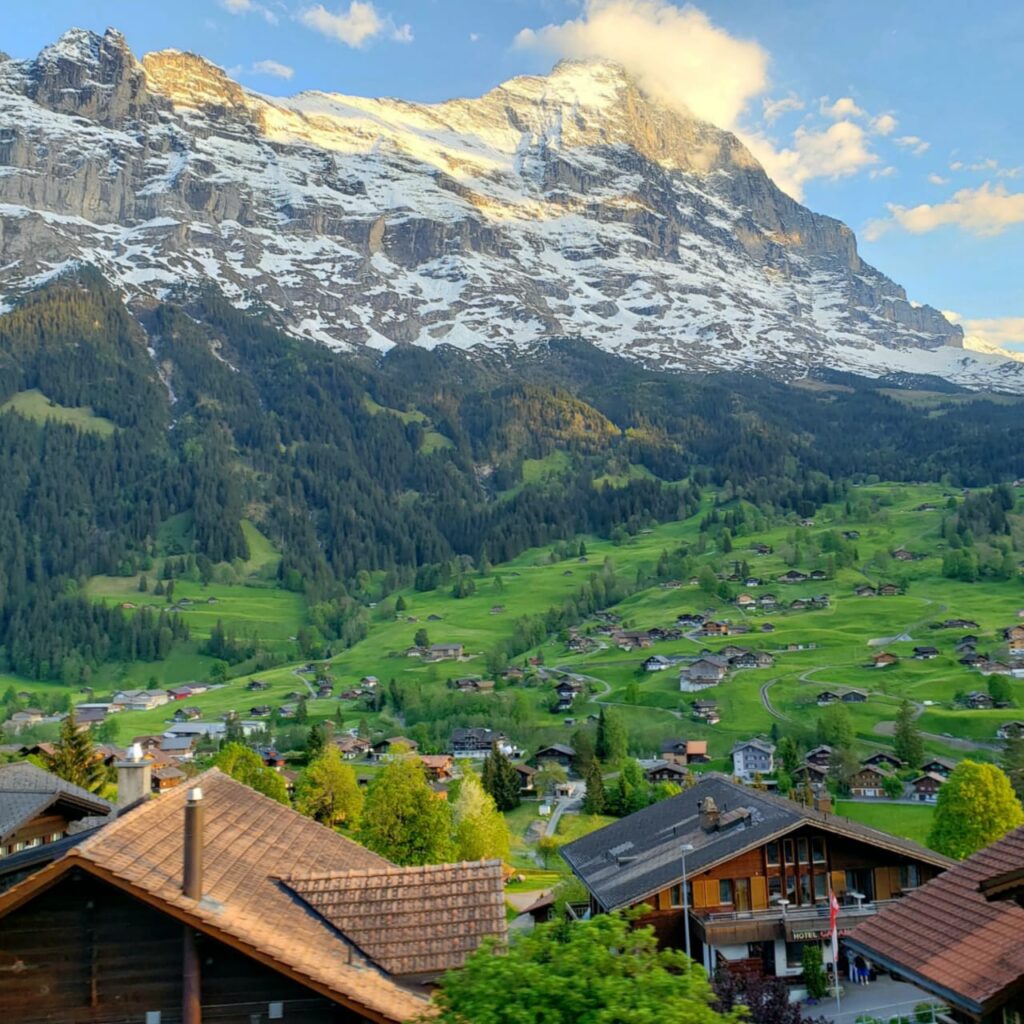 Top 9 Beautiful Villages and Small Towns to Visit in Switzerland