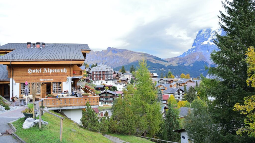 Top 9 Beautiful Villages and Small Towns to Visit in Switzerland