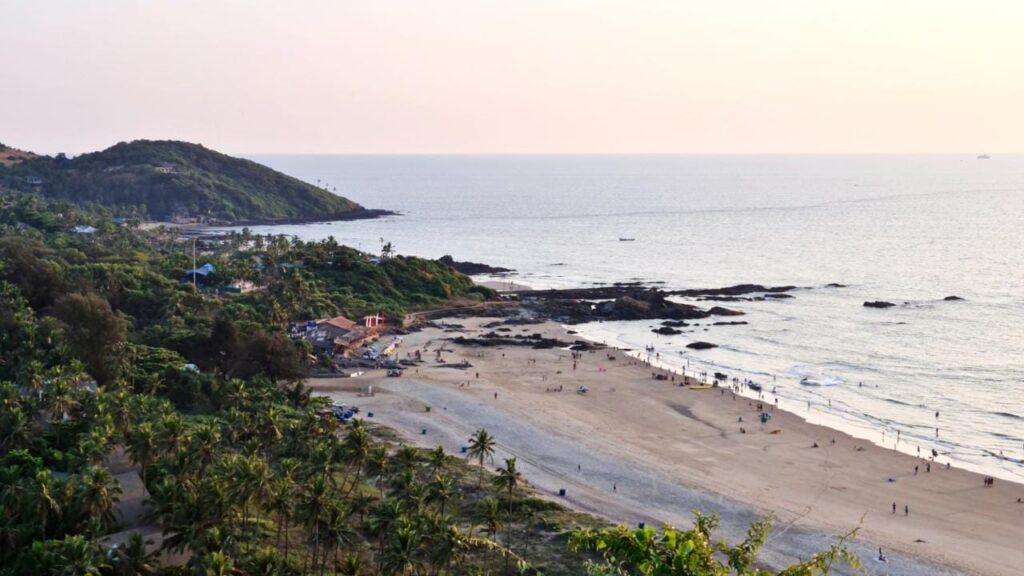 Top 8 Sea Beaches To Visit In Goa (India) For Foreigners