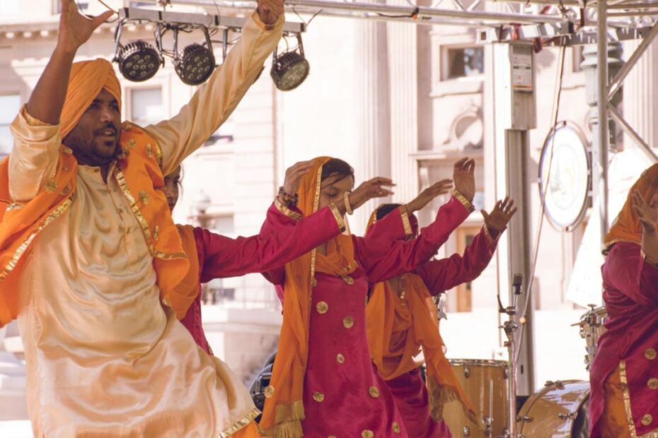 Top 7 Popular Folk Dances of Punjab, India
