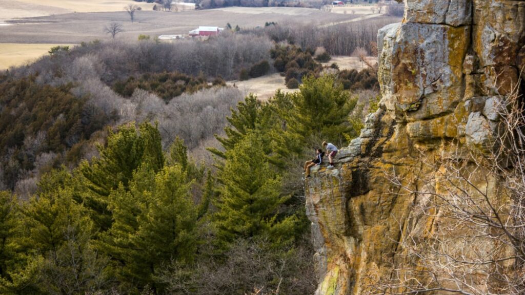 6 Best Hiking Trails in Wisconsin, United States
