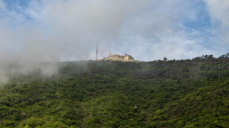 Pavagadh Hill & Kalika Mata Temple, Gujarat - History, Ropeway 1 Pavagadh Hill & Kalika Mata Temple, Gujarat - History, Ropeway