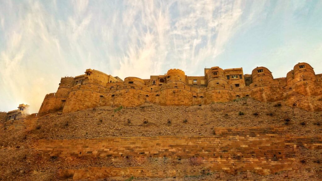 Top 8 Famous Historical Forts To Visit In India