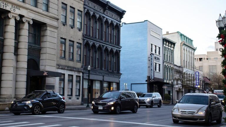9 Famous Places To Visit In Lexington (Kentucky), United States 1 9 Famous Places To Visit In Lexington (Kentucky), United States