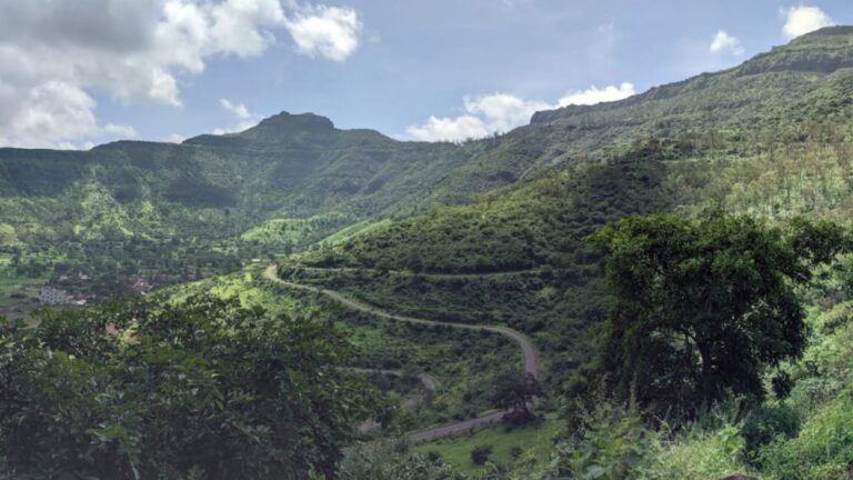 Purandar Fort (Pune) Maharastra - Timings, History, Trek 1 Purandar Fort (Pune) Maharastra - Timings, History, Trek