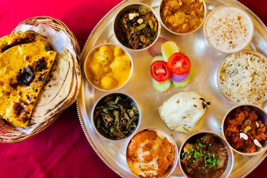 8 Famous Foods of Rajasthan | Best Rajasthani Dishes To Try
