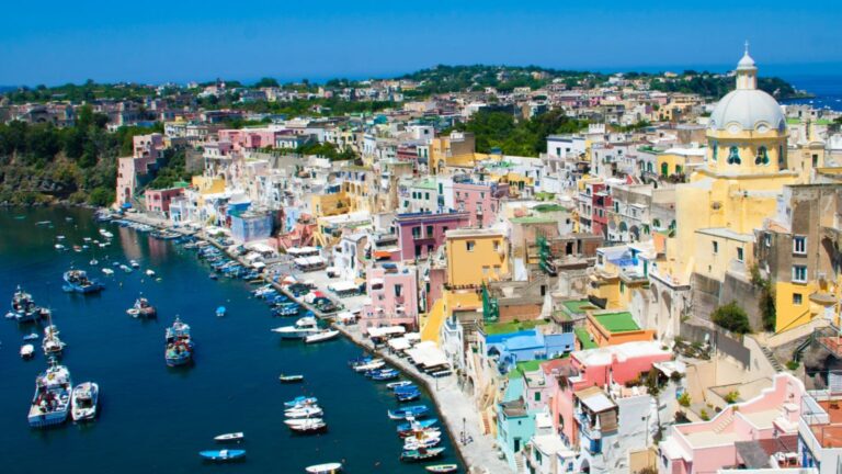 6 Beautiful Islands To Visit In Italy | Best Italian Islands 1 6 Beautiful Islands To Visit In Italy | Best Italian Islands