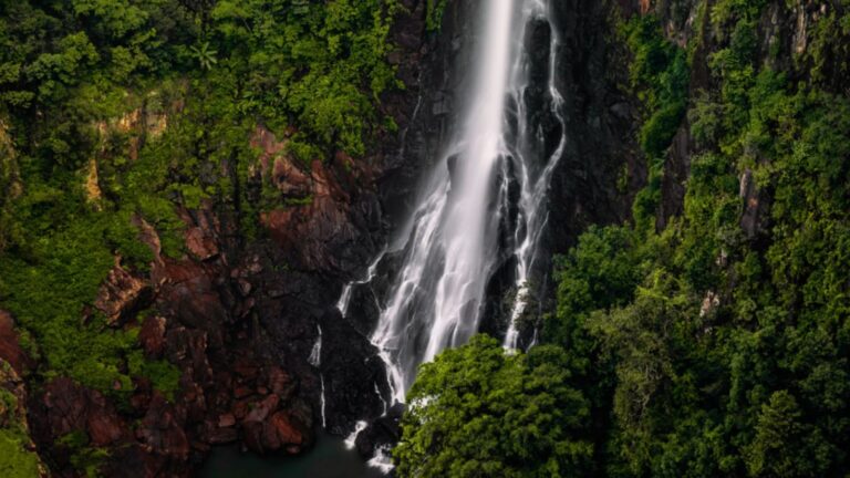 6 Beautiful Waterfalls To Visit In Odisha (India) 1 6 Beautiful Waterfalls To Visit In Odisha (India)