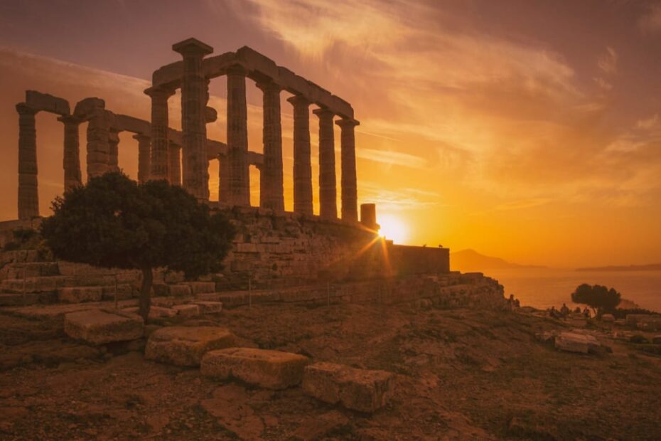 6 Beautiful Places To Enjoy The Sunset In Athens (Greece)