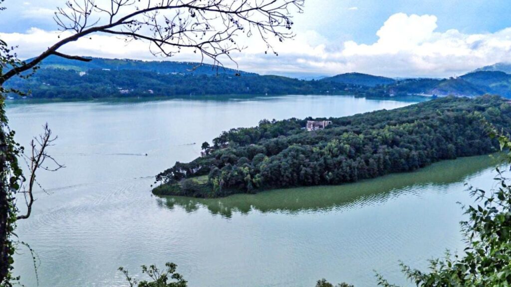 6 Places To Visit In Shillong | Shillong Sightseeing