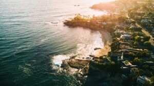 6 Must Visit Beaches Near Santa Ana (California)