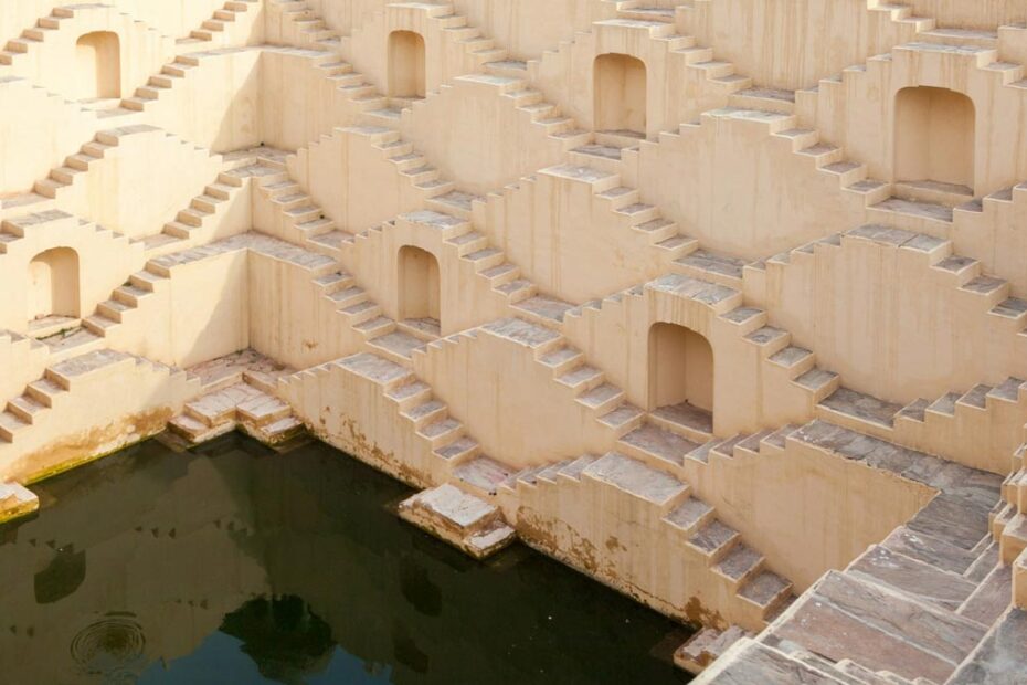 5 Famous Stepwells You Must Visit In Rajasthan (India)